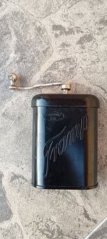 Fľaše, vojenský kahan, CS, mlynček.. - 7