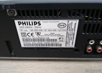 Videorekorder 6-hlavovy Philips VR805 HIFI STEREO - 7