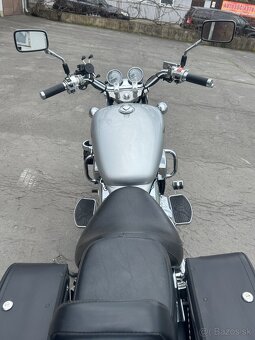 Honda VF 750 C Magna - 7