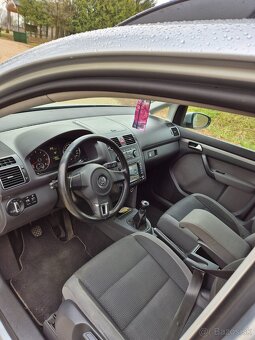 Volkswagen Touran 1.4 - 7