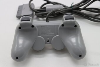 PS1 SCPH-9002 + ovládač + káble + karta - 7