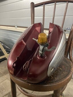 Palivová nádrž Jawa 250/350 panelka - 7