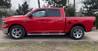 Dodge Ram 5,7 Hemi rok 2013 - 7