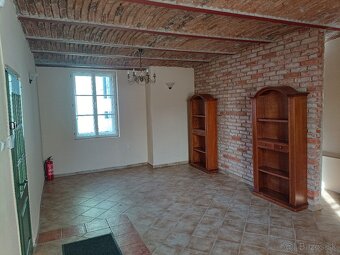 Prenajmem obchodné priestory ul. Dolná Banská Štiavnica - 7