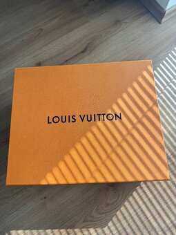 LV Time Out sneakers 36,5 - 7
