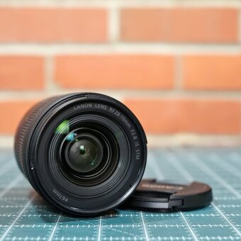 Canon RF 28-70 mm f/2,8 IS STM - 7