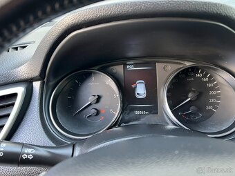 Nissan Qashqai 1.5dCi 81kw 2014 Manuál - 7