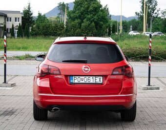 Opel Astra ST 2.0 CDTI Cosmo 121kW – TOP výbava, 1. majiteľ - 7