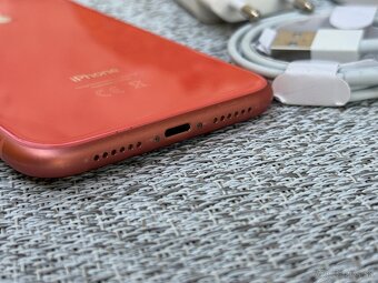 Apple Iphone Xr 64Gb Coral - Funkčný, pekný stav - 7