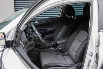 Hyundai Tucson 1.6 T-GDi Style A/T 4x4 - 7