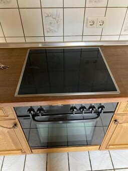 Masívna kuchynská linka z Nemecka so spotrebičmi - 7