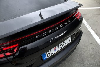 Porsche Panamera 4S V6, 440k, AT8, v záruke - 7