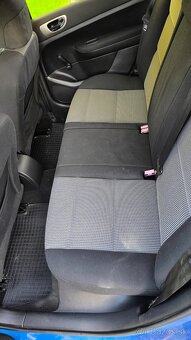 Peugeot 307 - 7