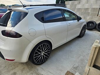 Seat Leon Cupra R310 Limited Edition - 7