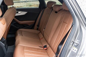 Audi A4 Avant 30 TDI S tronic / Pano / Matrix / B & O Audi - 7