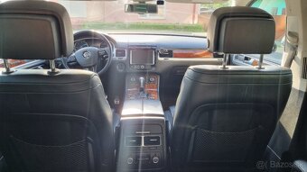 VW Touareg R Line 3.0 TDI - 7