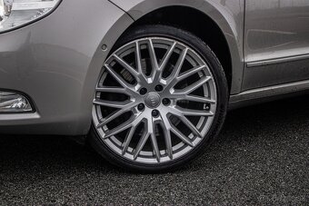 Škoda Superb 3.6 FSI V6 4x4 Elegance DSG/ AJ NA SPLÁTKY - 7