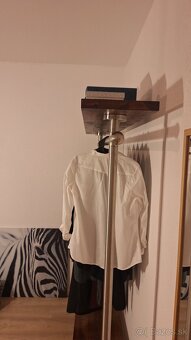 Stojan na šaty - masívne drevo - 7