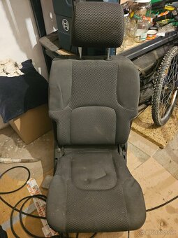 Sedadla Nissan Navara - 7