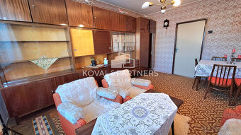 Na prenájom poschodová budova, Zlaté Moravce, časť Ďatelinis - 7