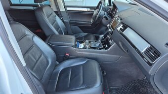 Volkswagen Touareg II 3.0 V6 TDI 240k BMT Premium 4XMOTION - 7