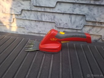 Kosačka a nožnice - 7