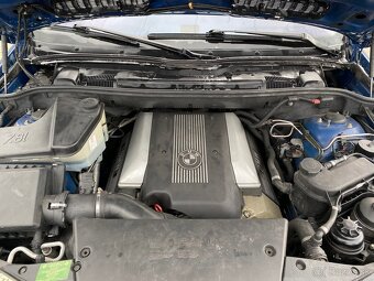 BMW X5 e53 4.4i - 7