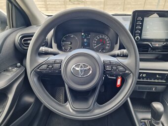 TOYOTA YARIS - 7
