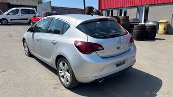 345.Opel Astra J 2.0cdti A20DTH Na náhradní díly - 7