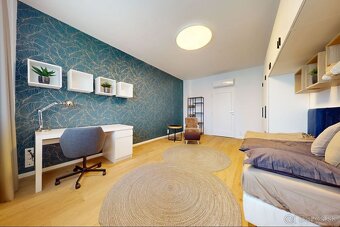 Elegantný, zrekonštruovaný veľkometrážny byt v centre Bratis - 7