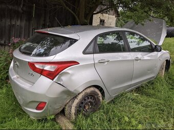 Hyundai i30 1.4i 2013 náhradné diely - 7