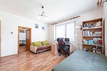 Ponúka na predaj RD Valaliky - 7
