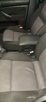 Volkswagen Golf - 7
