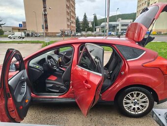 Ford Focus 1.6 ecoboost benzin 2011 - 7