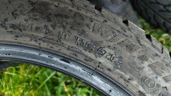 Pirelli Sottozero 3 205/50/17 93V - 7