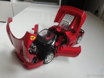 1:18  FERRARI F50  cervena Bburago - 7