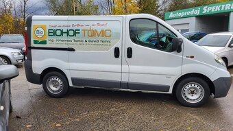 Opel Vivaro 2.0 Dci model 2010 - 7