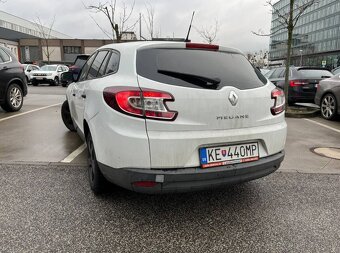 Renault Megane 1.6i - 7