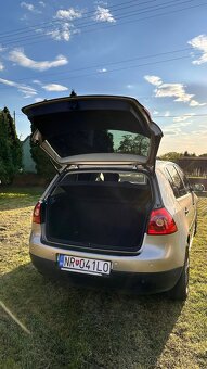 VW Golf 5 1.4. 16v 55kw 75(ps) - 7