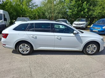 ŠKODA SUPERB COMBI 2,0 TDi r.v. 2017 - 7