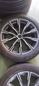 Bmw X5,X6 ,G05, G06 originalne disky s zimnymi pneu R20 - 7