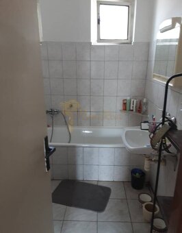 Dvojgeneračný rodinný dom v Hamuliakove, tichá časť - 7
