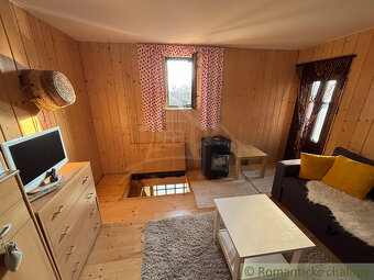 Štýlová chatka v prírode s krásnym výhľadom pri Hlohovci n - 7