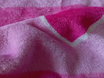 Plyšová deka Barbie - 7