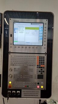 Obráběcí centrum (vertikální) HURON VX 15 (8848) - 7