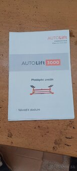 Preklápací zdvihák Autolift 3000 - 7