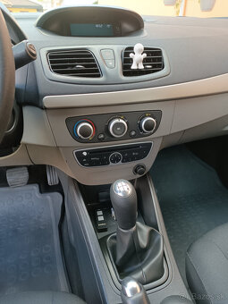 Renault Megane 1.6 benzín, Genetation 2012 - 7