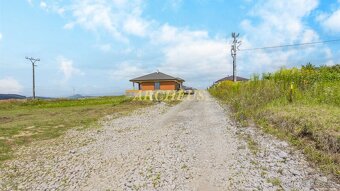 POZEMOK NA VÝSTAVBU RD, ZÁBORSKÉ 916M2 - 7