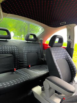 VW new Beetle 2.0 - 7