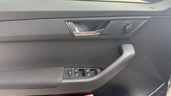 Škoda Fabia Combi 110k Style DSG | 1. maj | SR - 7